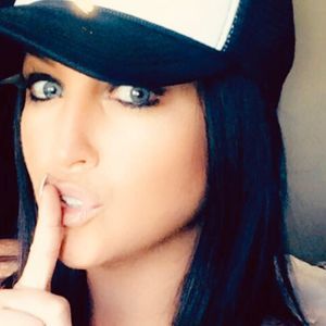 Meet your Posher, Chevone